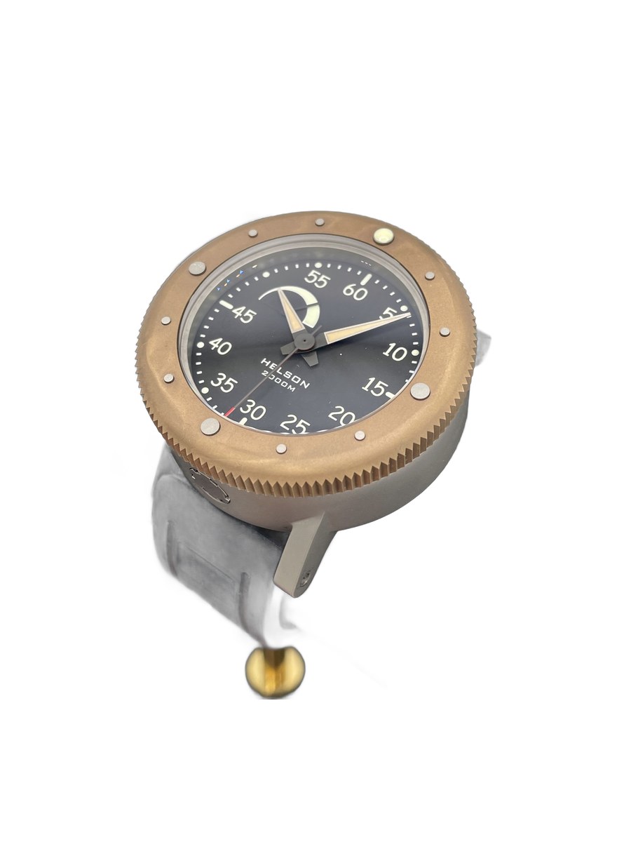 gauge-diver-titanium