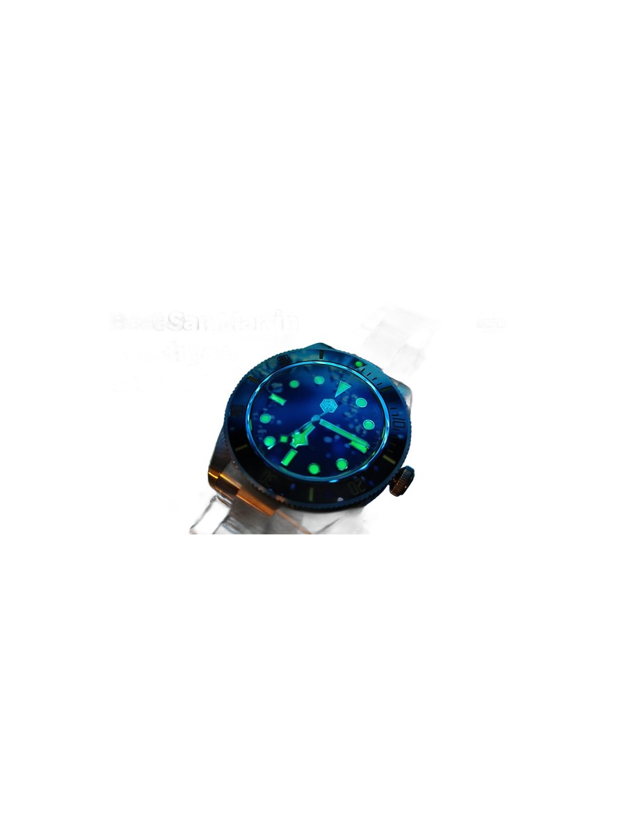 sn008-g-modern-submariner